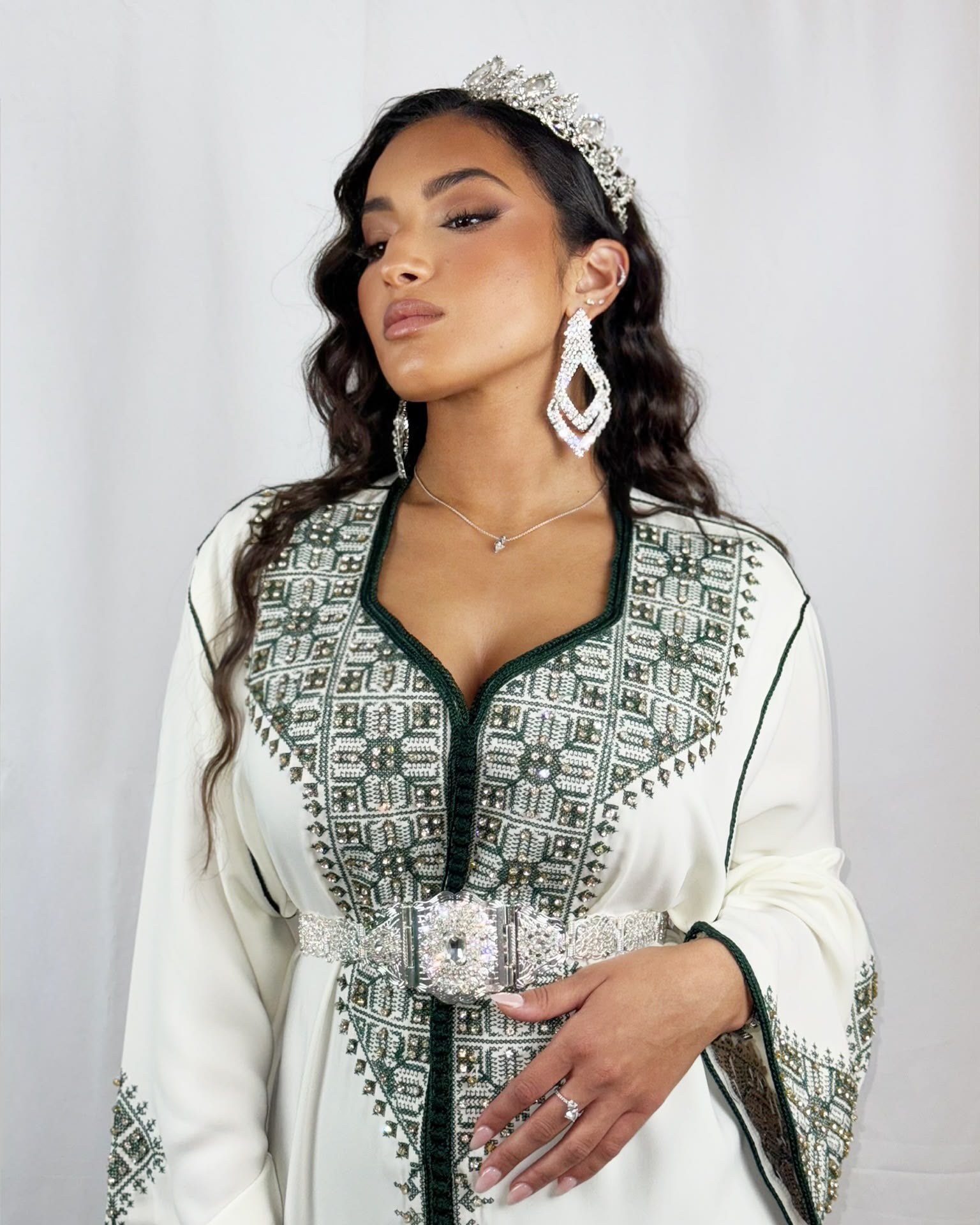 Takchita Blanche Bordure Verte